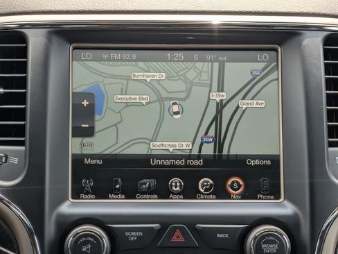 Used 2016 Jeep Grand Cherokee Limited AWD/4WD image 31