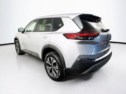 Used 2022 Nissan Rogue SV AWD/4WD image 7