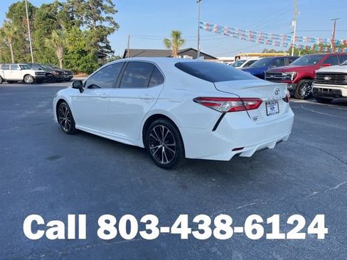 Used 2020 Toyota Camry SE FWD image 36