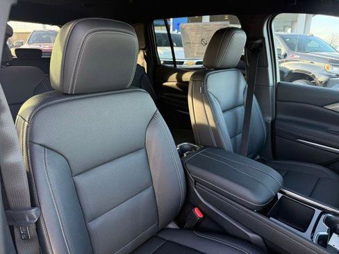 New 2026 Chevrolet Traverse LT w/ Driver Confidence Package FWD image 33