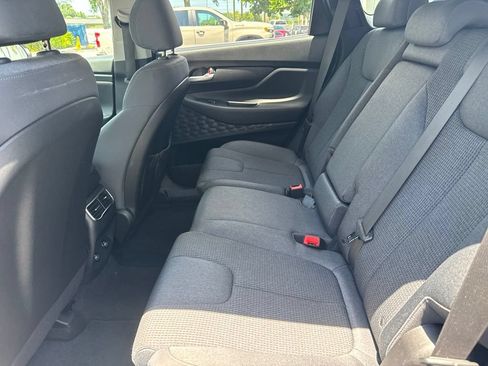 Used 2022 Hyundai Santa Fe SEL FWD image 10