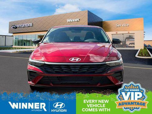 New 2025 Hyundai Elantra Sport image 12