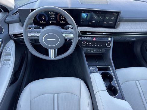 Used 2025 Hyundai Sonata SEL image 22