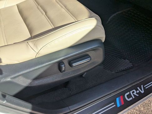 Used 2019 Honda CR-V EX-L image 30