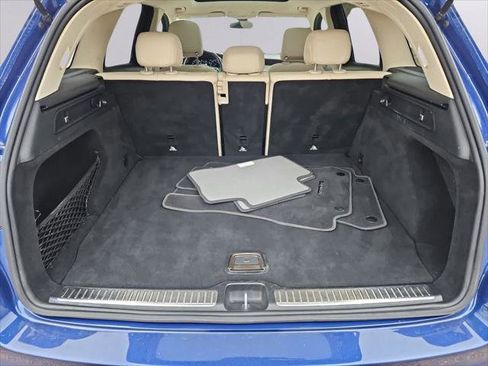 Used 2021 Mercedes-Benz GLC 300 4MATIC image 36