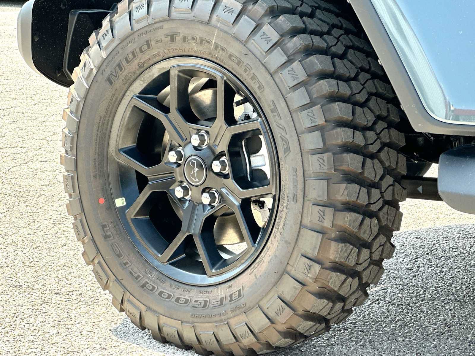 New 2026 Jeep Gladiator Sport AWD/4WD image 11