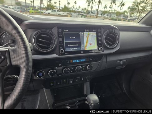 Used 2023 Toyota Tacoma TRD Off-Road w/ TRD Premium Off Road Package image 17