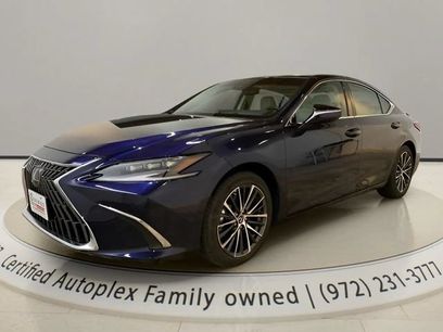 Used 2025 Lexus ES 350 w/ Premium Package
