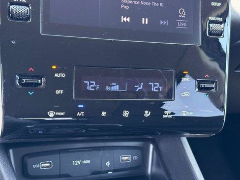 Used 2024 Hyundai Tucson SEL FWD image 28