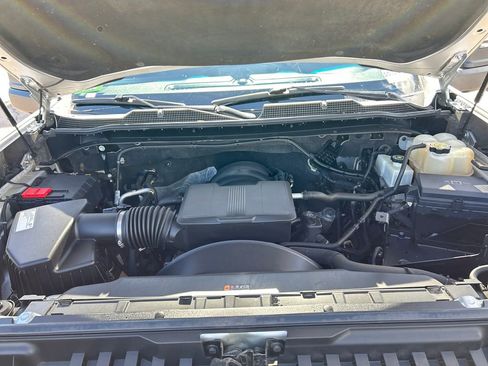 Used 2020 Chevrolet Silverado 2500 Custom w/ Custom Value Package AWD/4WD image 27