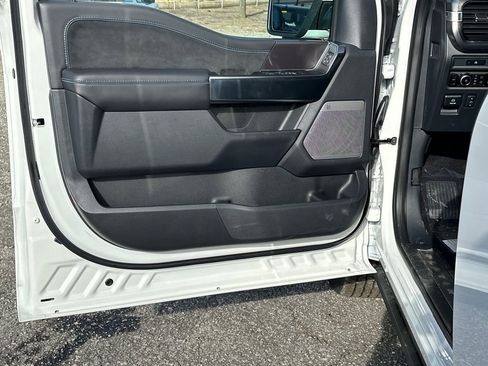 New 2025 Ford F150 Platinum w/ FX4 Off-Road Package AWD/4WD image 10