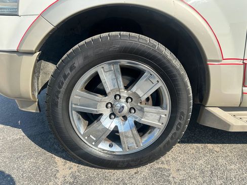 Used 2008 Ford Expedition Eddie Bauer image 9