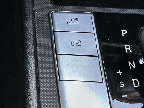 Used 2022 Hyundai Elantra SEL FWD image 21
