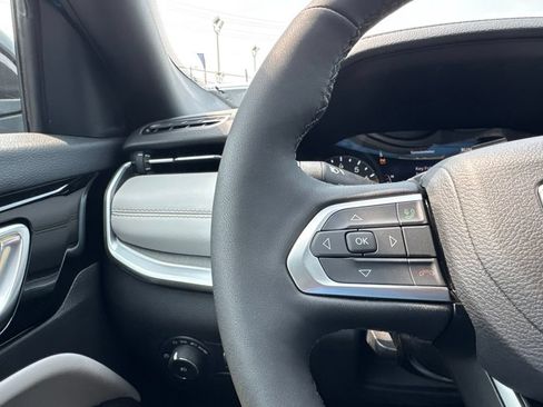 New 2026 Jeep Compass Limited AWD/4WD image 15