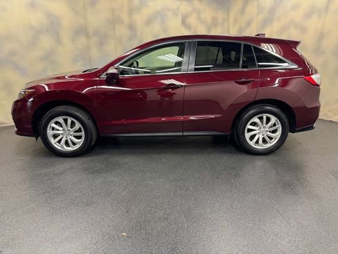 Used 2017 Acura RDX AWD image 3