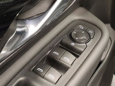 Used 2023 GMC Terrain AT4 AWD/4WD image 27