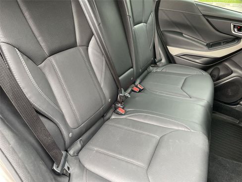 Used 2023 Subaru Forester Limited AWD/4WD image 16
