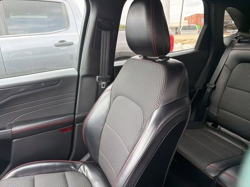 Used 2023 Ford Escape ST-Line w/ Tech Pack #1 FWD image 27