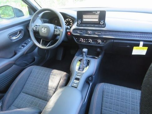 Certified 2023 Honda HR-V Sport image 22
