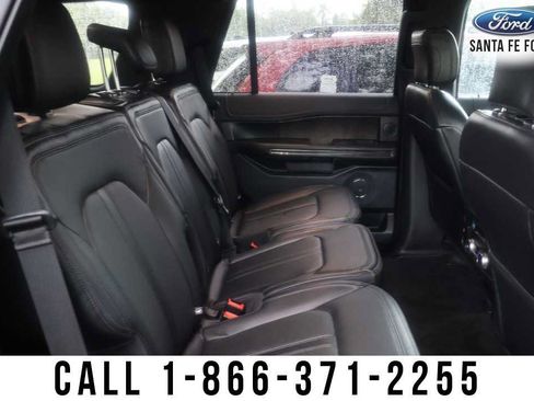 Used 2019 Ford Expedition Limited w/ Driver Assistance Package AWD/4WD image 26