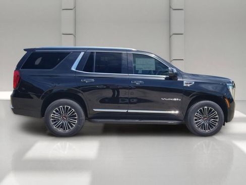 New 2026 GMC Yukon Elevation RWD image 4
