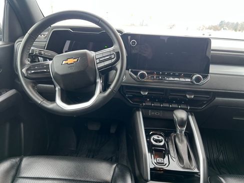 Used 2023 Chevrolet Colorado LT w/ LT Convenience Package II image 24