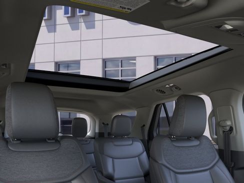 New 2026 Ford Explorer Active w/ Active Comfort Package AWD/4WD image 22