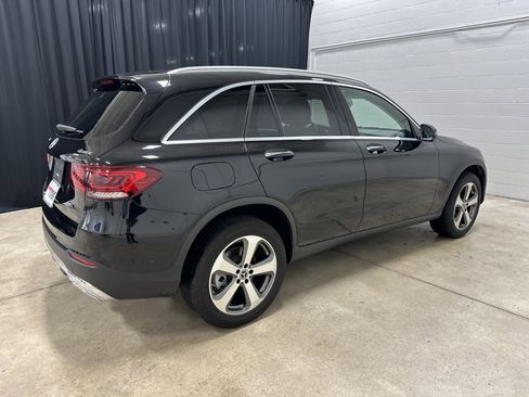 Used 2020 Mercedes-Benz GLC 300 4MATIC image 10