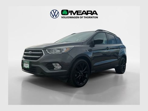 Used 2018 Ford Escape SE w/ SE Sport Appearance Package image 1
