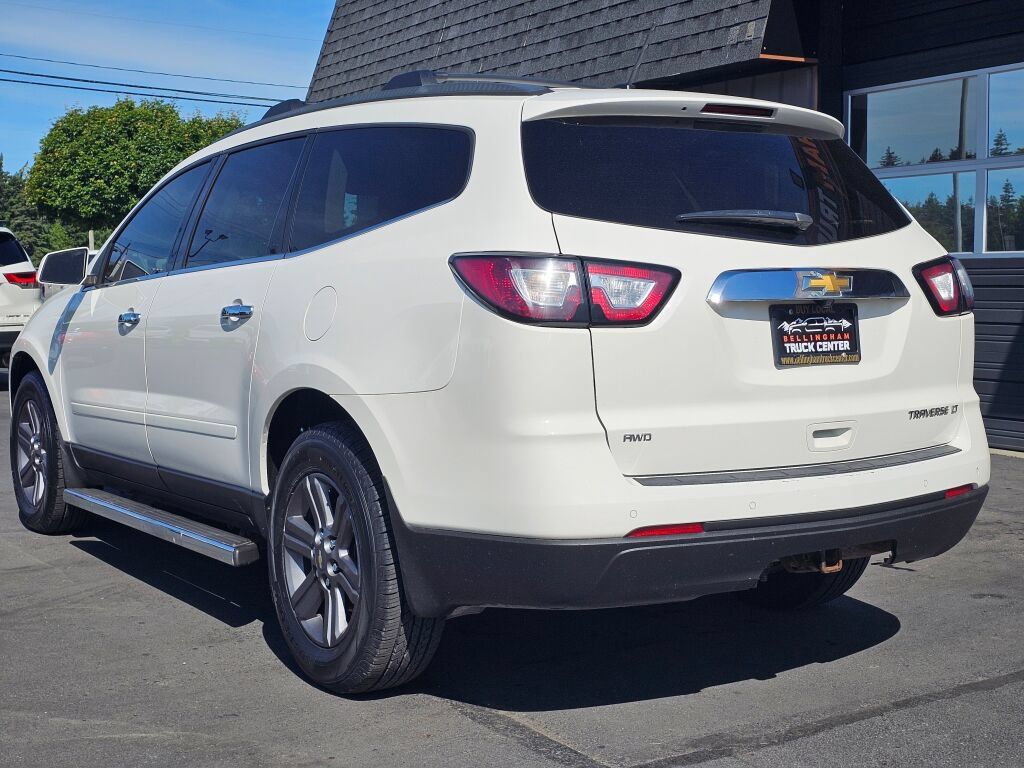Used 2015 Chevrolet Traverse LT AWD/4WD image 3