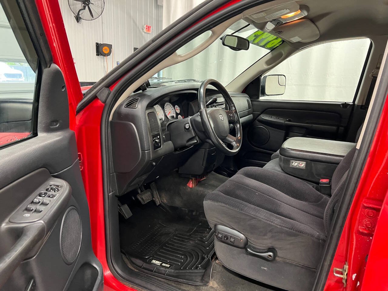 Used 2004 Dodge Ram 3500 Truck SLT w/ Trailer Tow Group AWD/4WD image 6