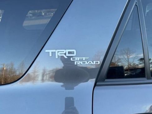 Used 2023 Toyota 4Runner TRD Off-Road Premium w/ Moonroof Package image 6