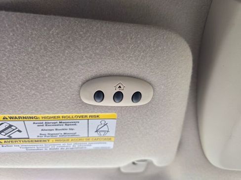 Used 2004 Ford F150 Lariat image 18