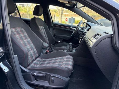 Used 2017 Volkswagen GTI S image 40