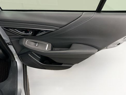 Used 2022 Subaru Outback Limited XT image 33