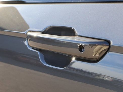 New 2026 Jeep Grand Cherokee Altitude AWD/4WD image 20