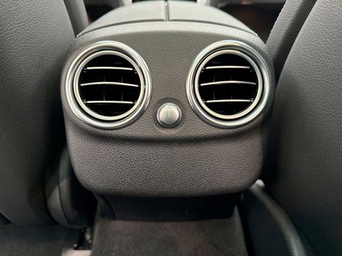 Used 2019 Mercedes-Benz C 300 C300 AWD NAV image 21