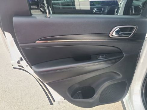 Used 2020 Jeep Grand Cherokee Limited X AWD/4WD image 18