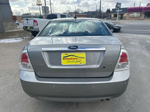 Used 2009 Ford Fusion SEL image 4