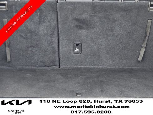 Used 2022 Toyota Highlander XLE FWD image 27