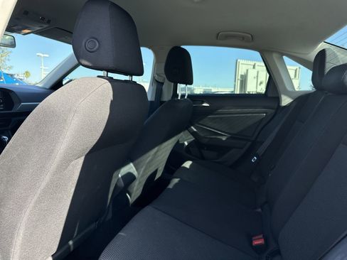 Used 2021 Volkswagen Jetta S w/ Driver Assistance Package image 17