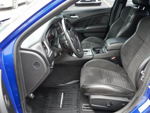 Used 2019 Dodge Charger R/T w/ Daytona Edition Group image 8