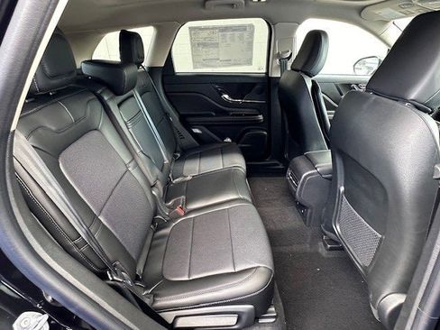 New 2026 Lincoln Corsair Premiere image 22