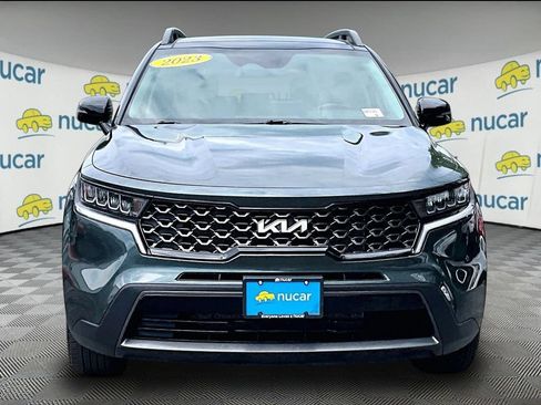 Used 2023 Kia Sorento S w/ Panoramic Sunroof Package AWD/4WD image 2