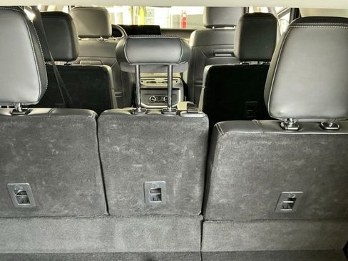 Used 2025 Ford Expedition Max Platinum AWD/4WD image 38