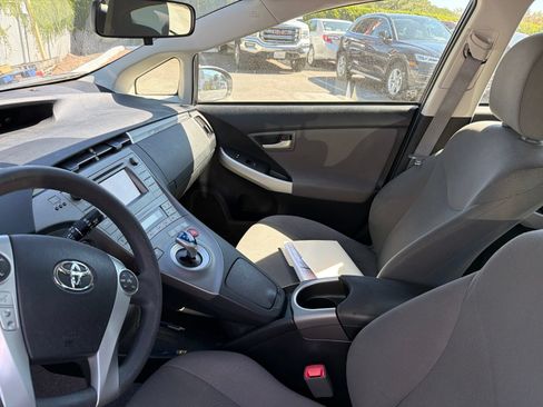 Used 2013 Toyota Prius Prime Plug-In Hybrid FWD image 6