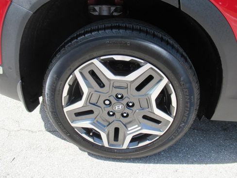 Used 2023 Hyundai Santa Fe Limited FWD image 8