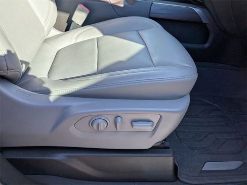 Used 2020 GMC Sierra 1500 SLT w/ SLT Premium Plus Package image 31