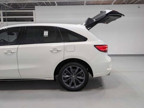 Used 2019 Acura MDX A-Spec image 11