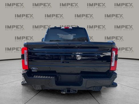 Used 2025 Ford F250 Platinum image 4